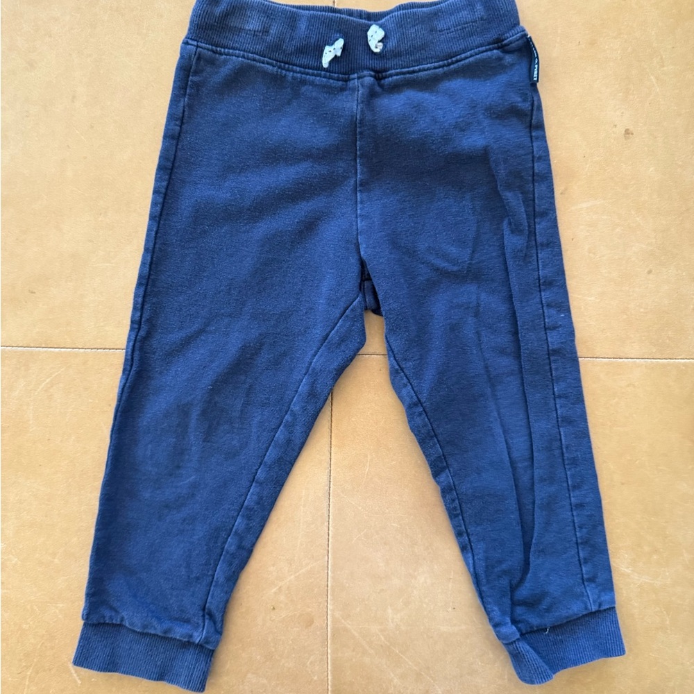 💙$5 FLASH SALE💙 Polarn O Pyret Jogger 2-3y